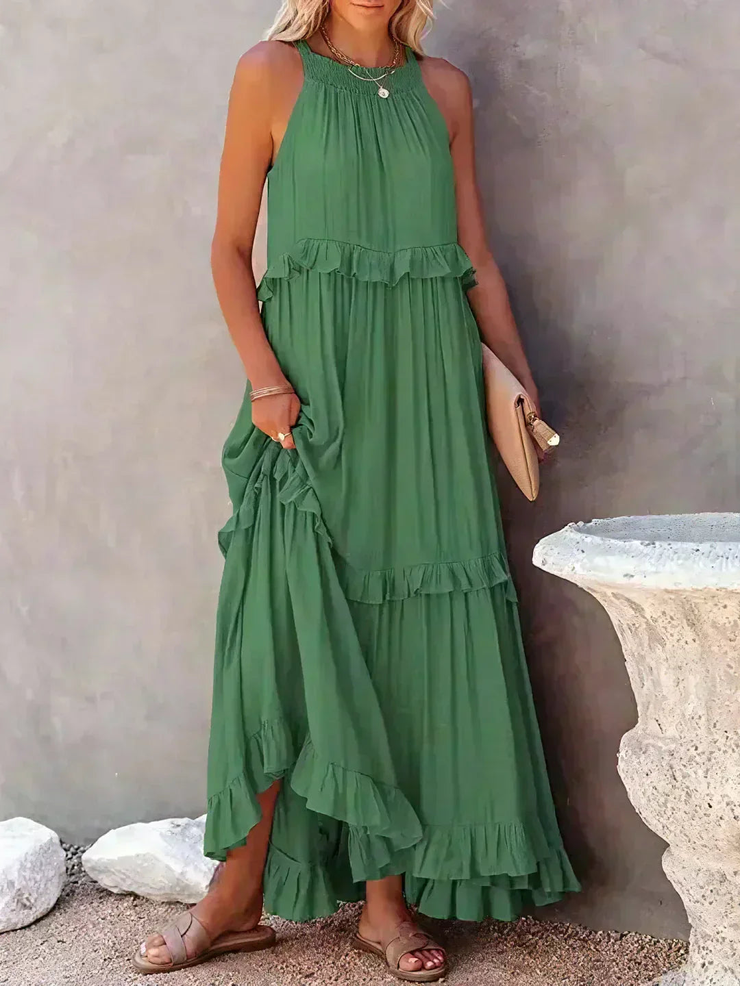 Courtney | Elegant Sleeveless Dress with Ruffles