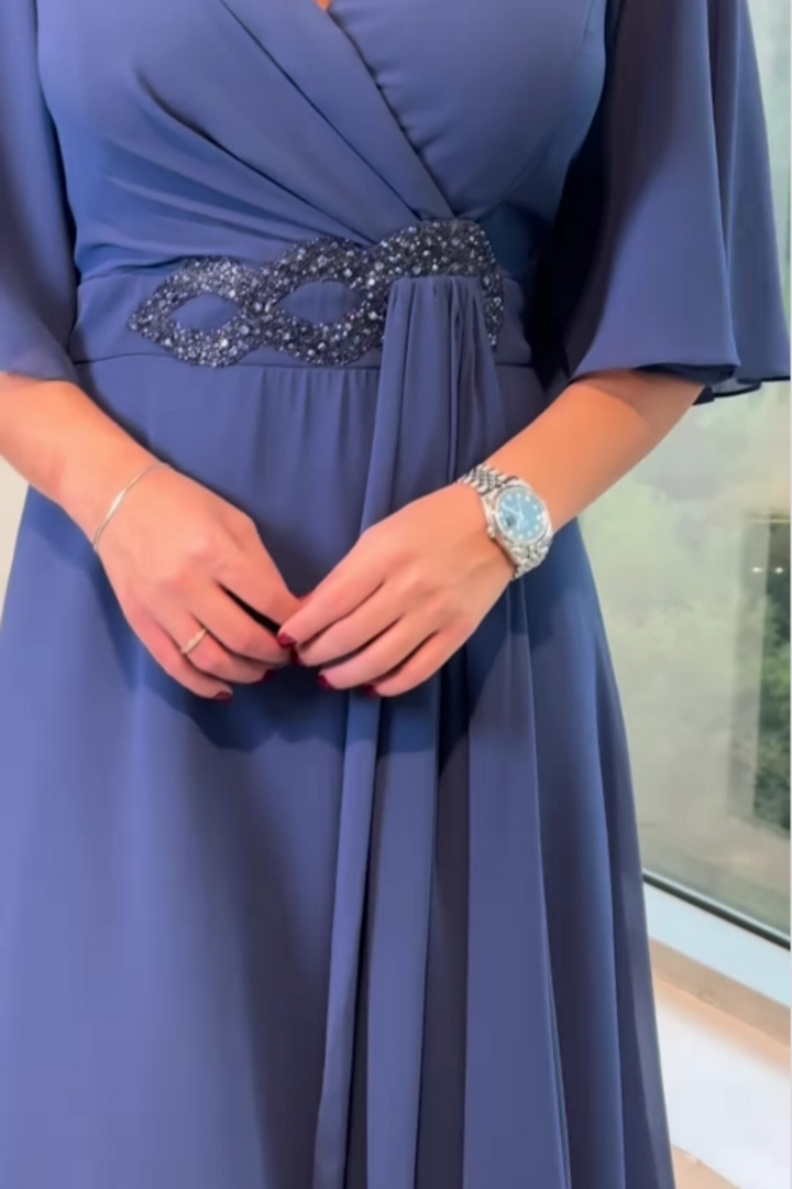 Louise | Elegant V-neck maxi dress