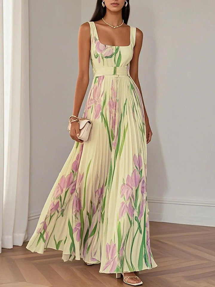 Ellie | White Pleated Floral Maxi Dress