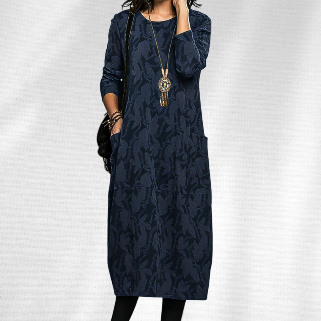 Aurora | Elegant Crewneck Winter Dress