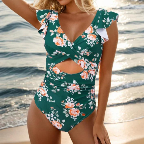 Maxine | Flattering Swimsuit