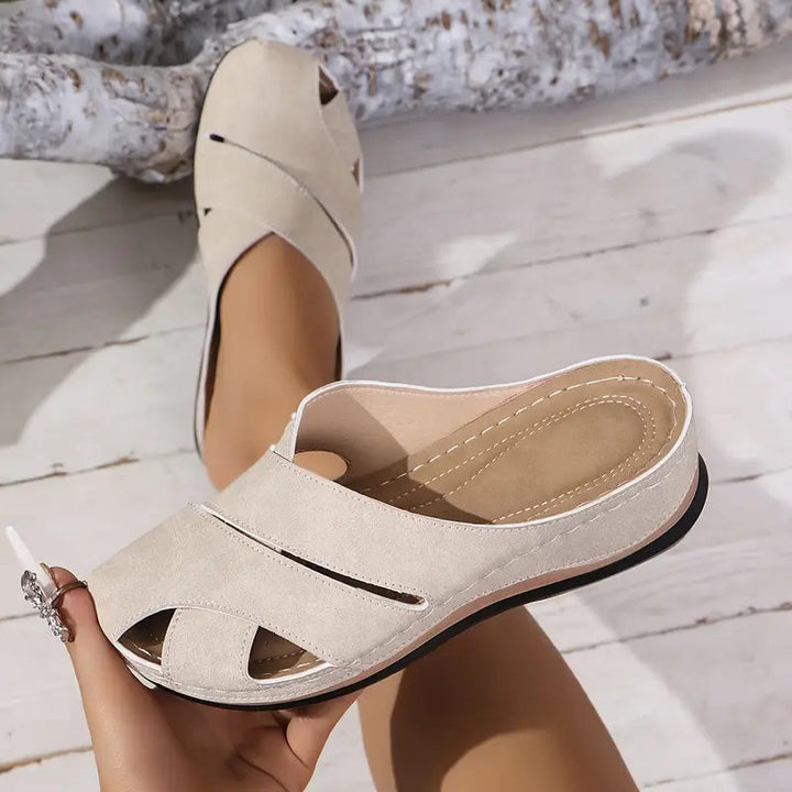 Campbell | Women&
