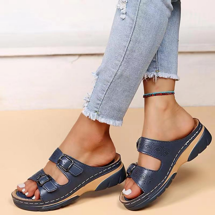Ainsley | Women&