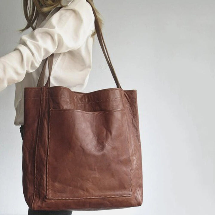 Debbie | Elegant Leather Bag with Style