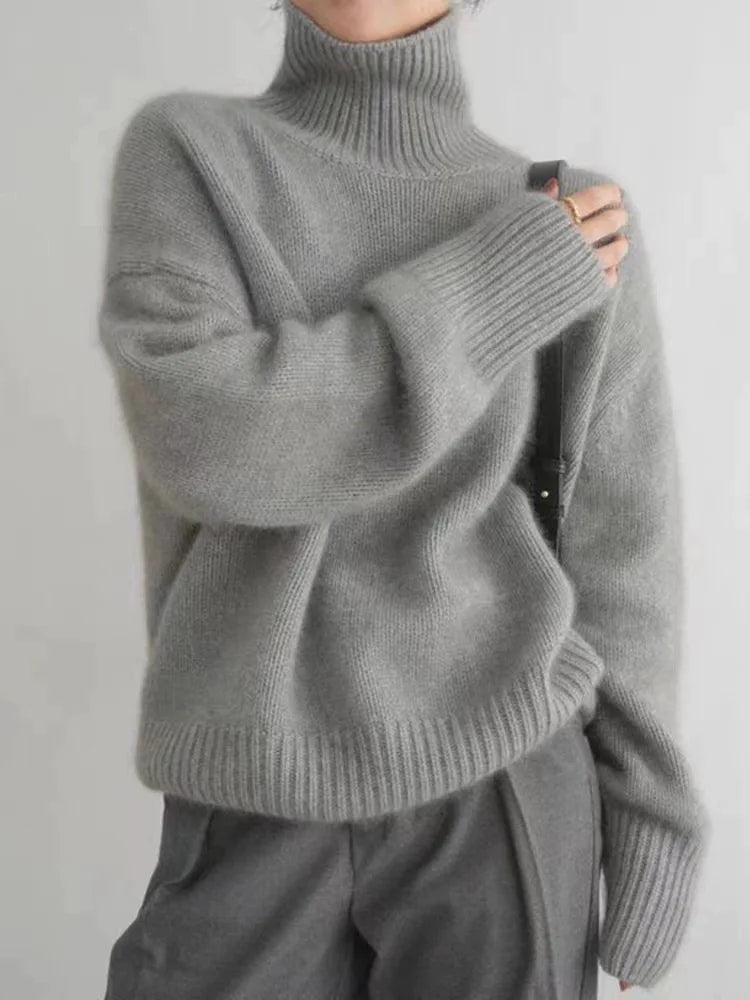 Chloe | Sweater With High Collar