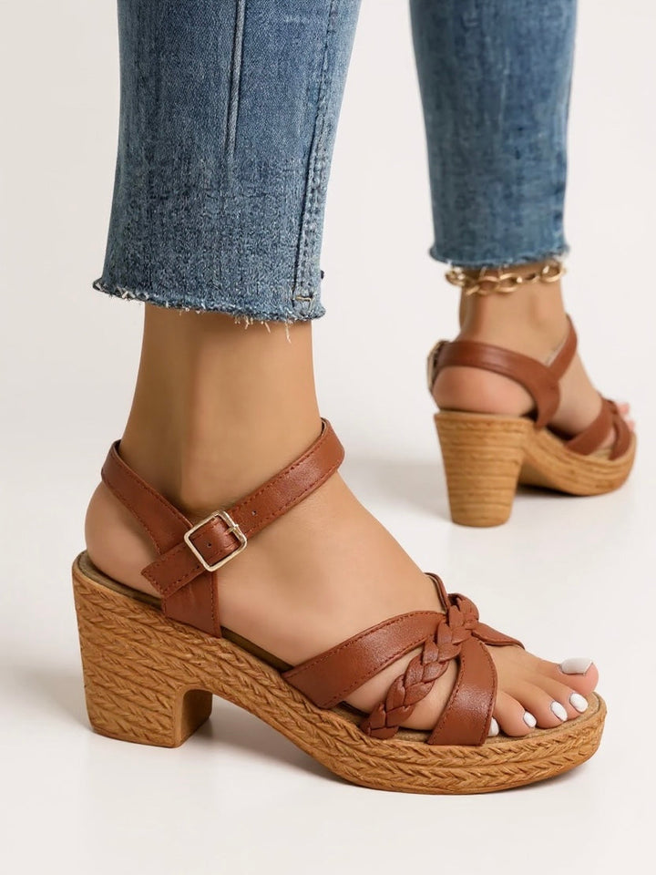 Zuri | Women&