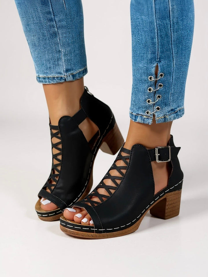 Halle | Women&