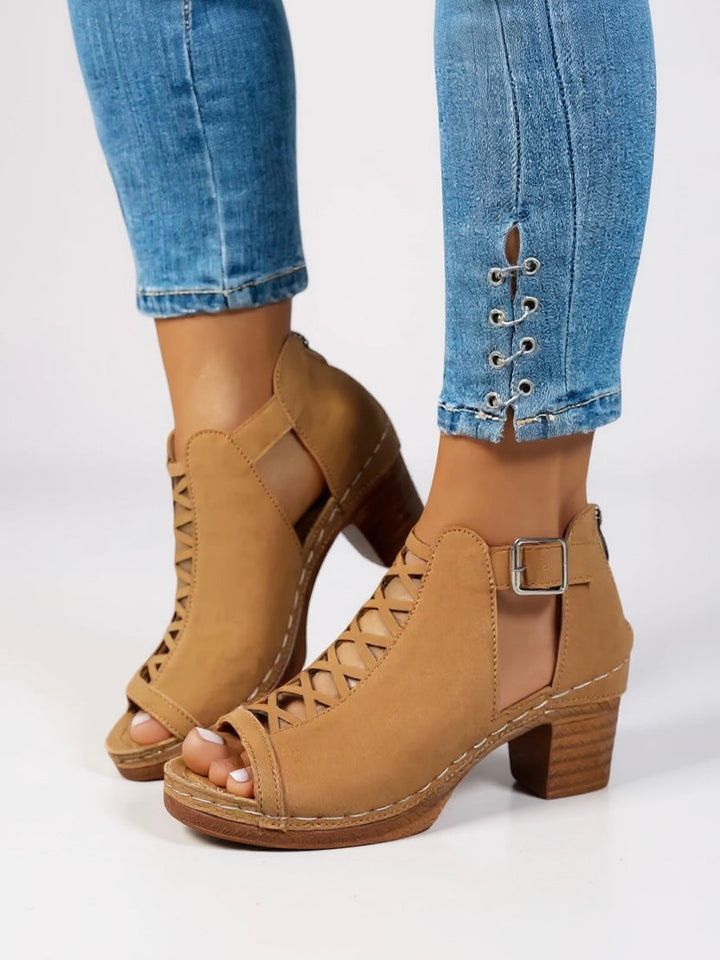 Halle | Women&