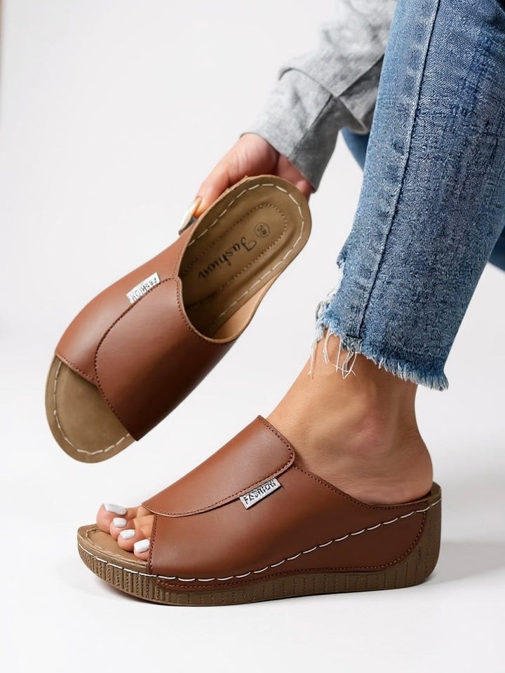 Heather | Women&