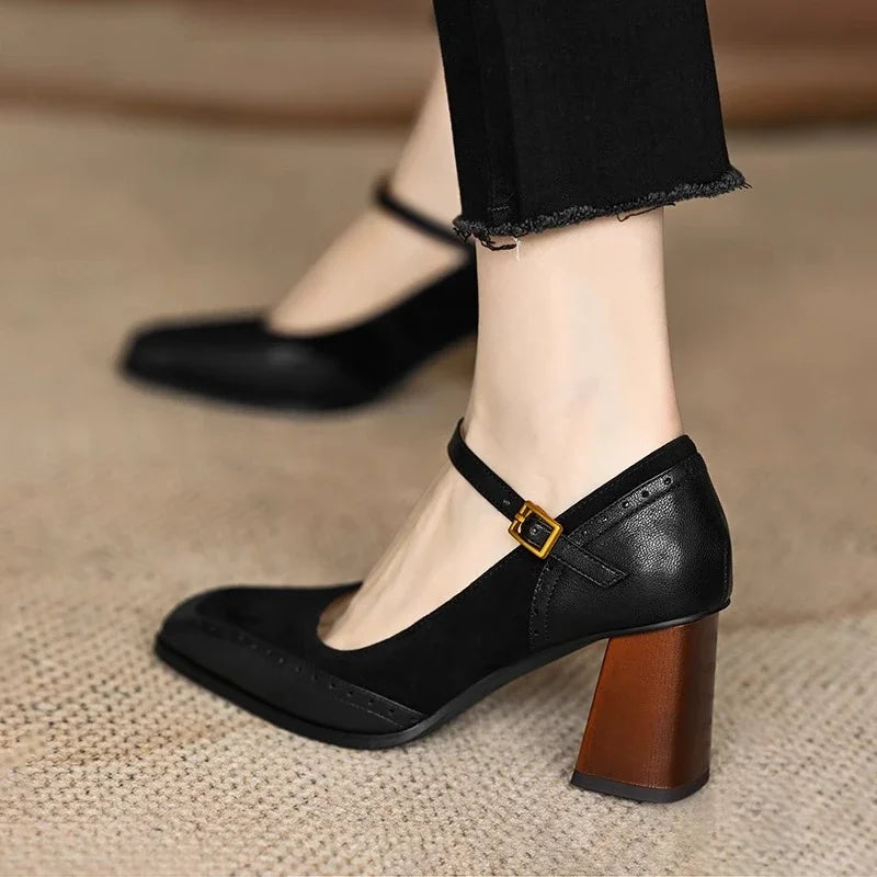 Constance | Women&