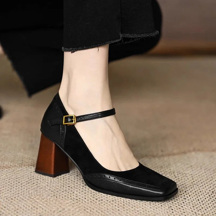 Constance | Women&