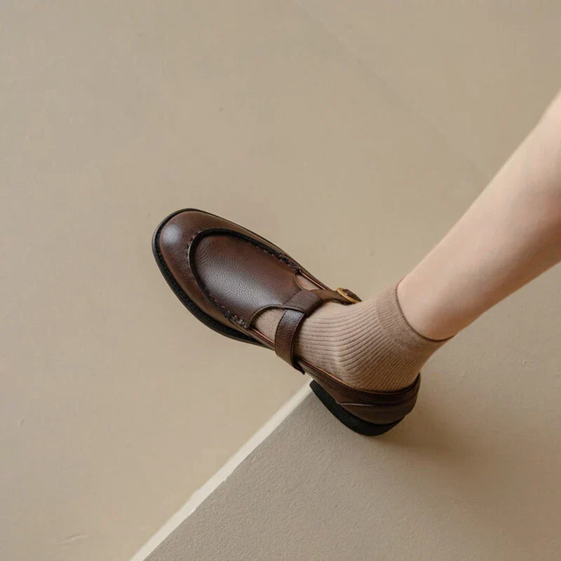 Delia | Women&