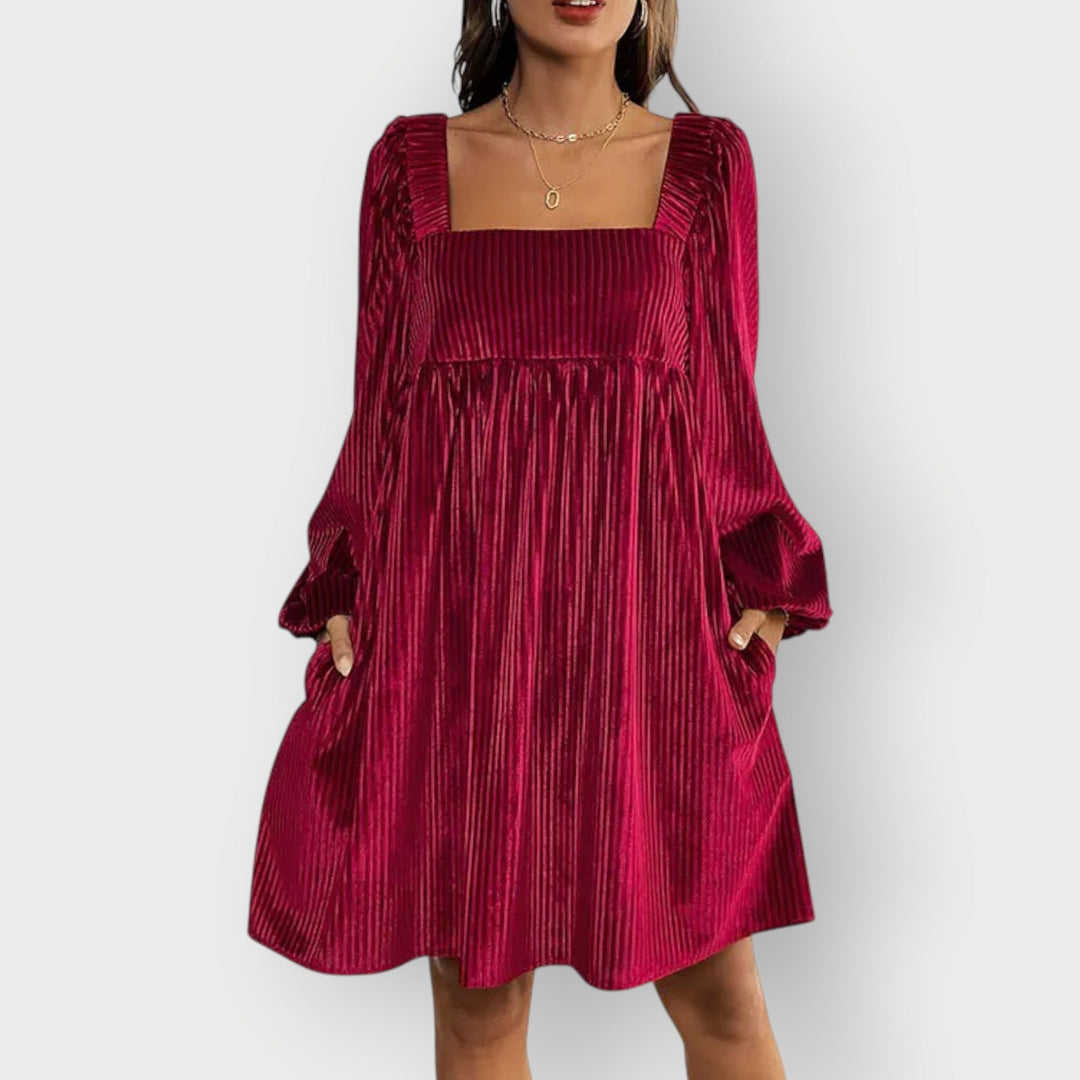 Caroline | Velvet Chic Backless Dress