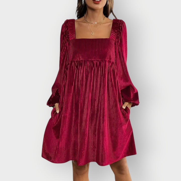 Caroline | Velvet Chic Backless Dress