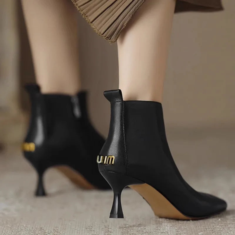 Maja | Luxe Kitten Boots