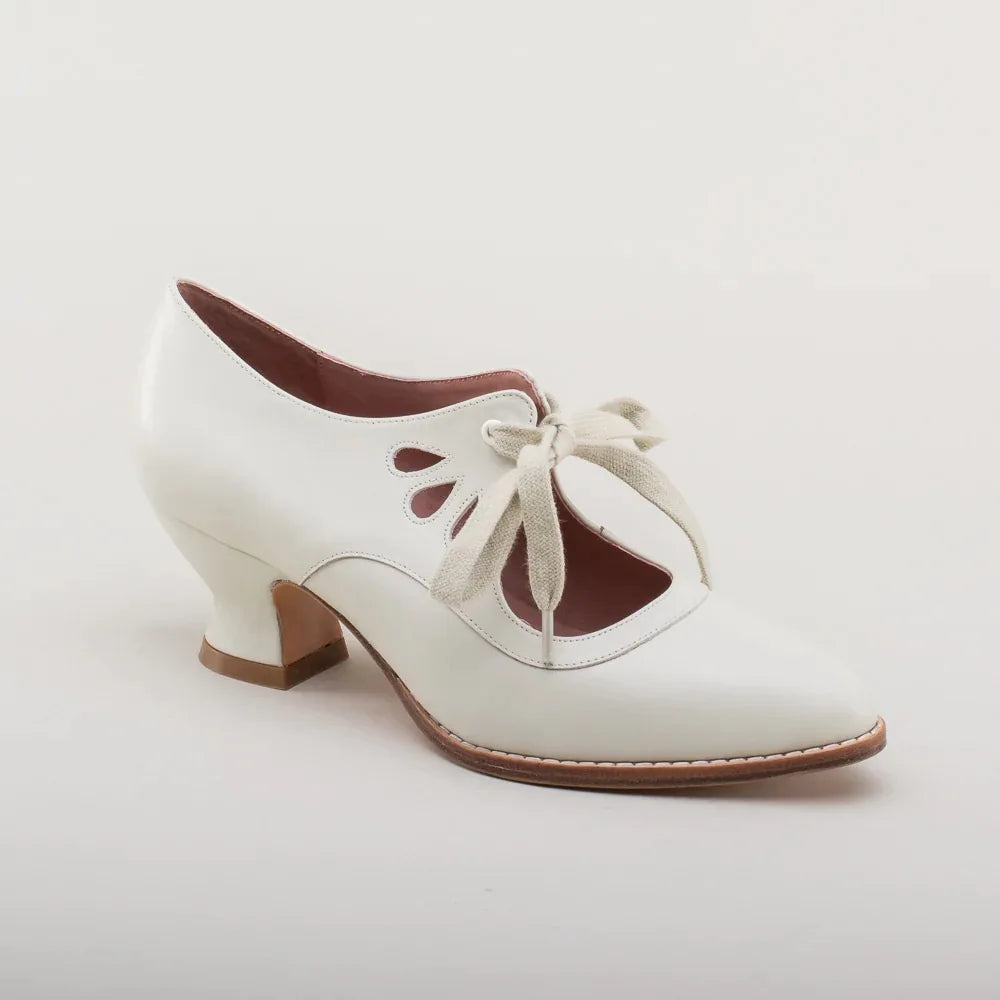 Evangeline | Women&