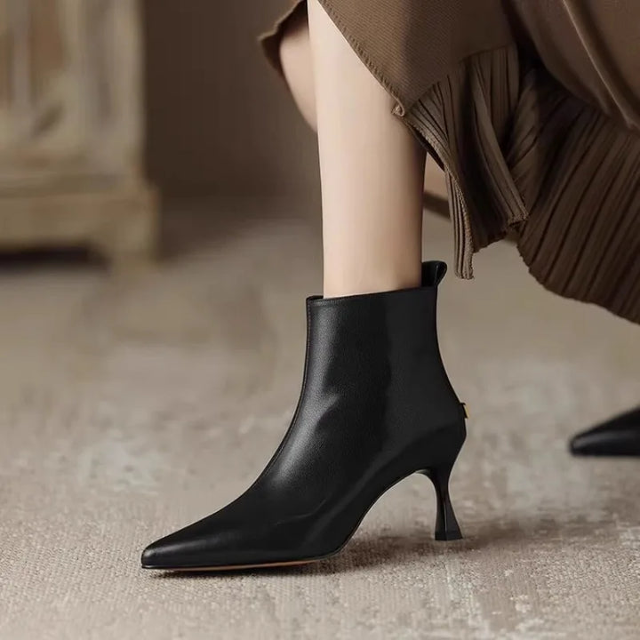 Maja | Luxe Kitten Boots