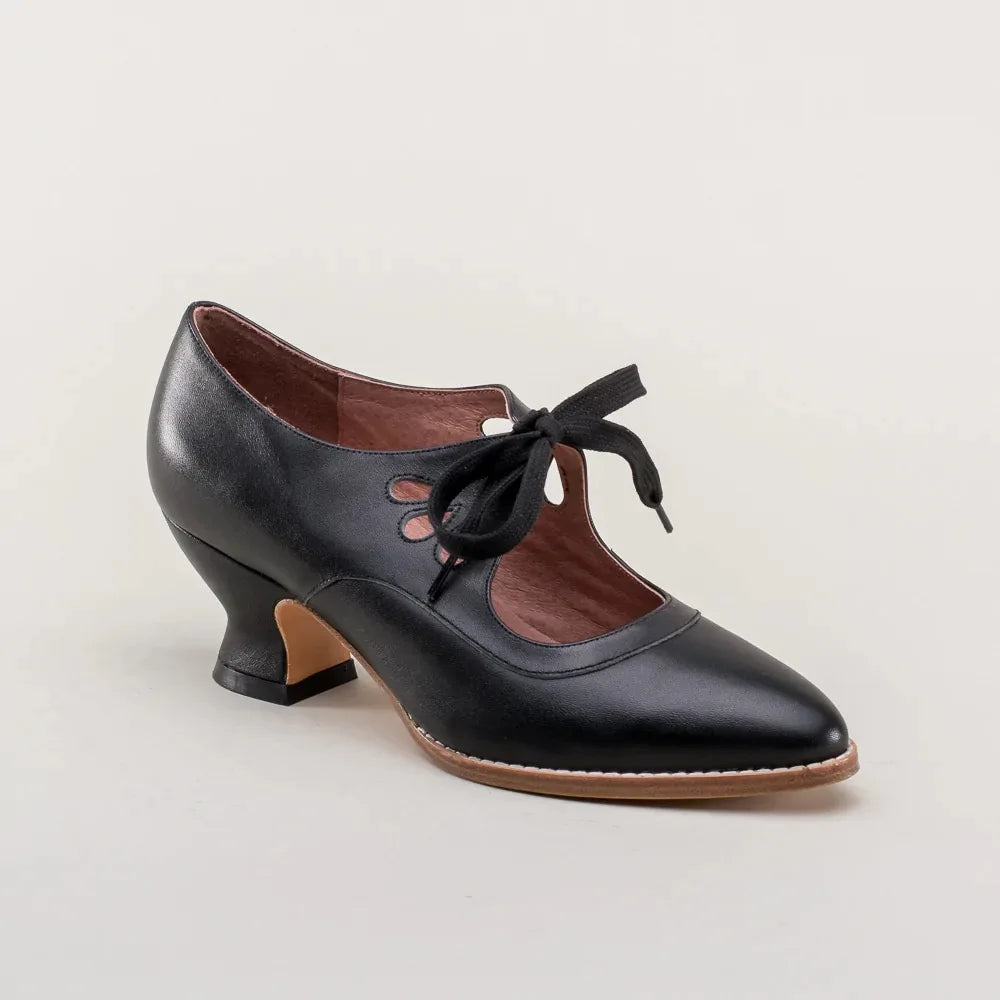 Evangeline | Women&