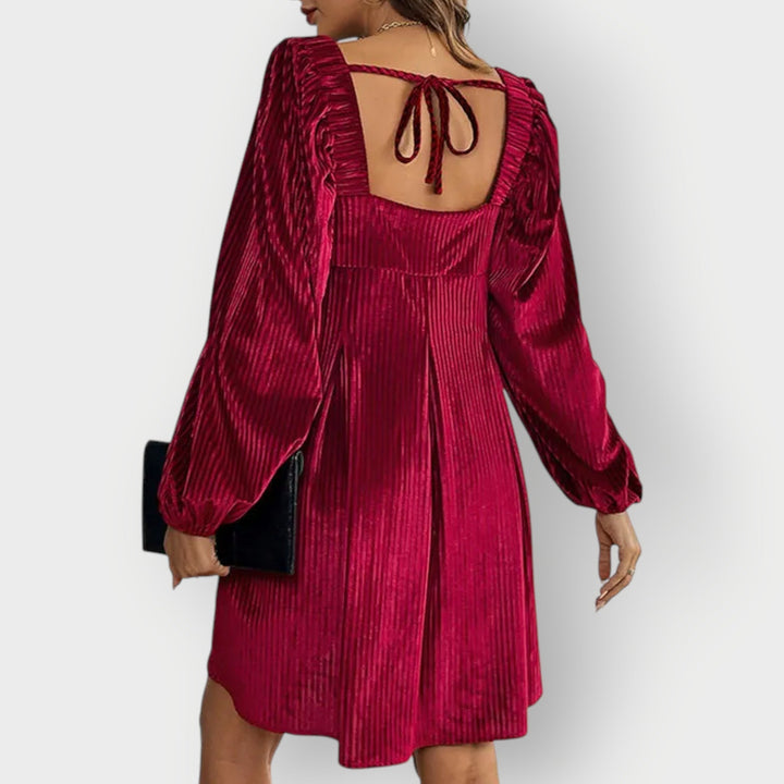 Caroline | Velvet Chic Backless Dress