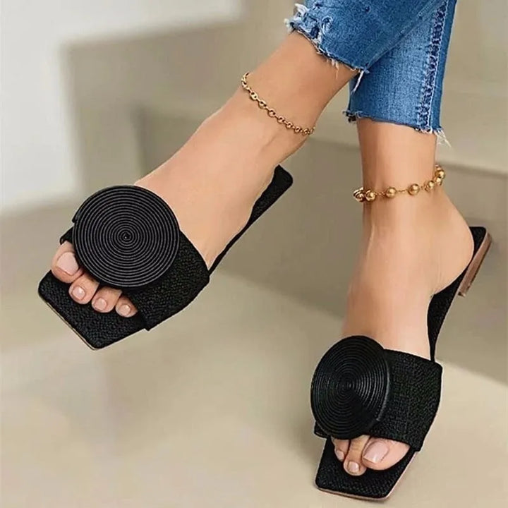 Nadia | Women&