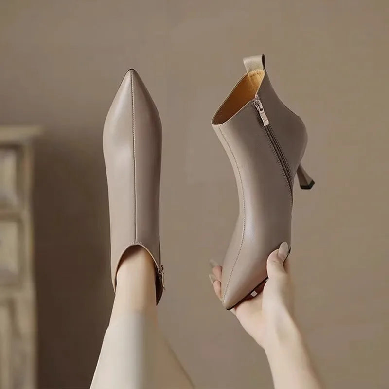 Maja | Luxe Kitten Boots