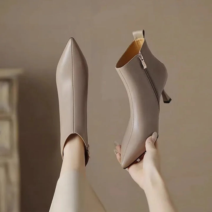 Maja | Luxe Kitten Boots