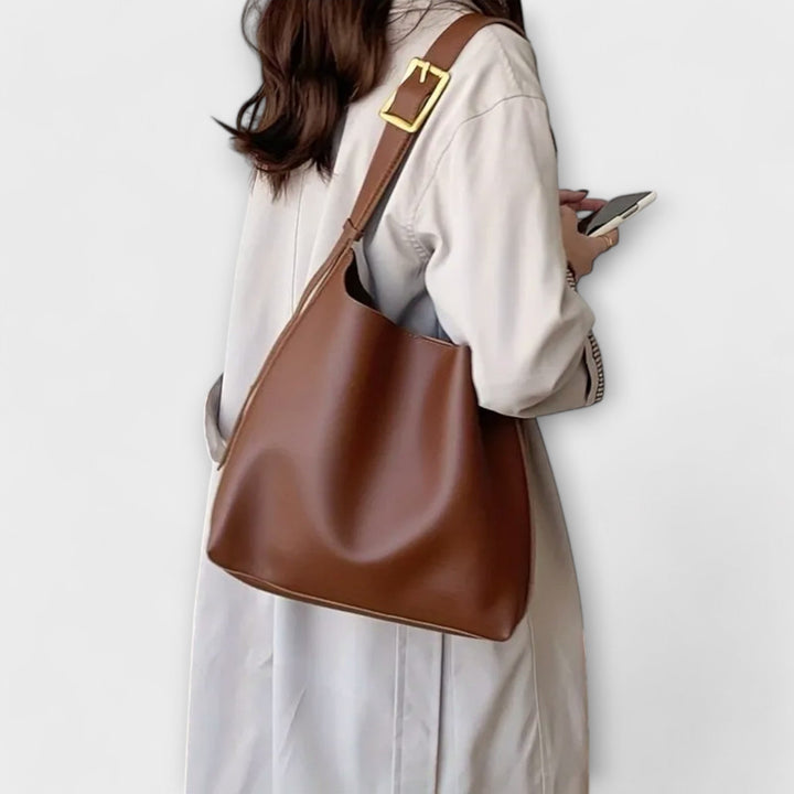 Yrla | Classic Shoulder Bag