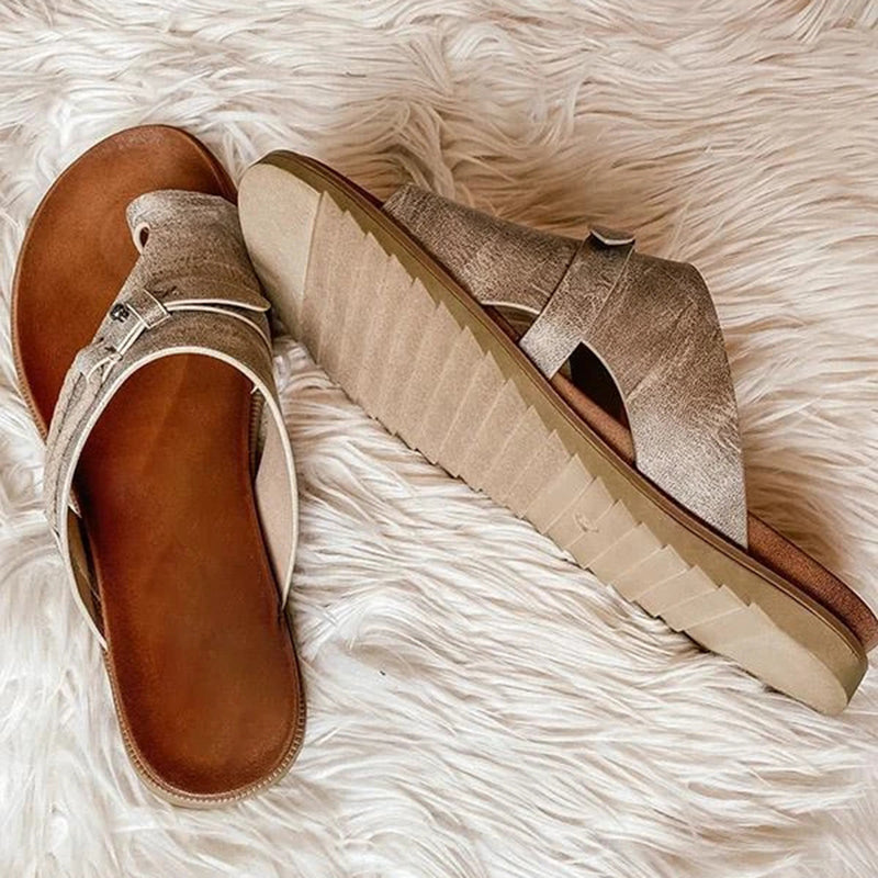 Roma | Women&