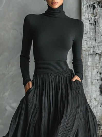 Quinn | Skinny Turtleneck T-shirt Pleated Skirt Set