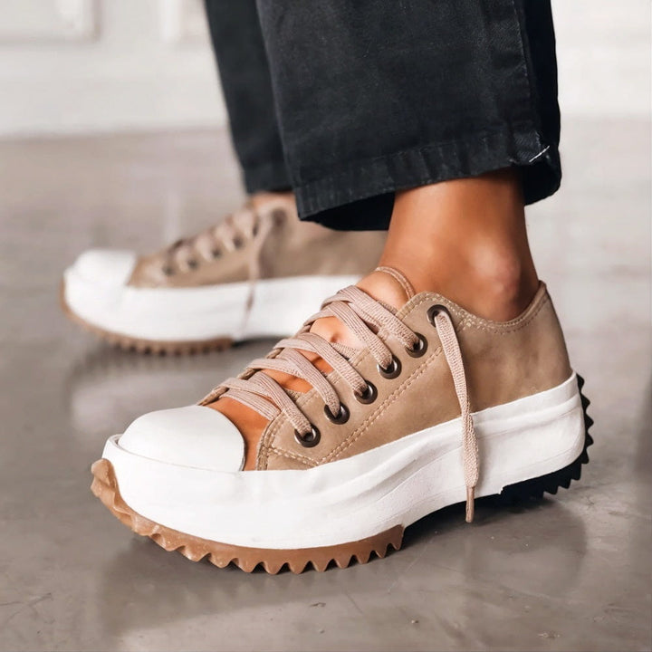 Dorothy | Women’s Sneakers ( LAST PAIRS!)