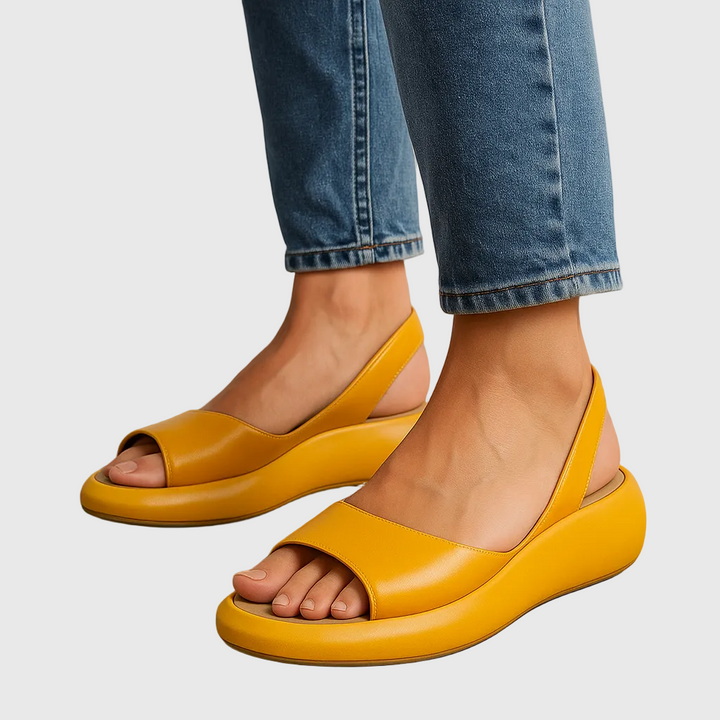 Amelia | Women&