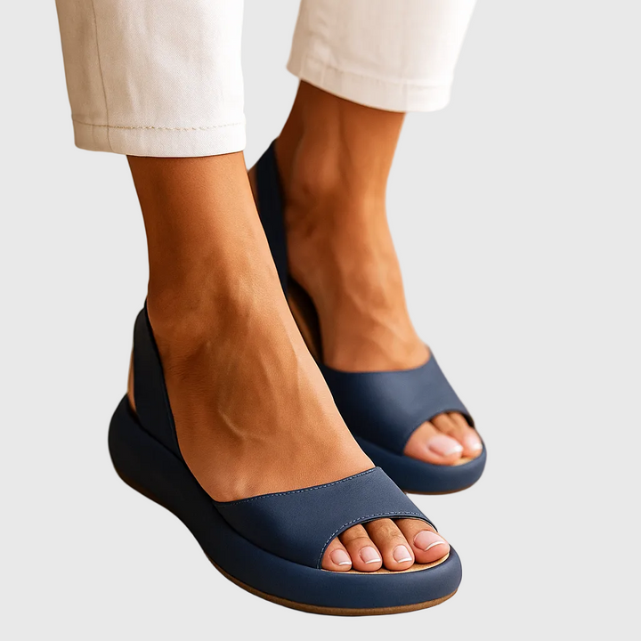Amelia | Women&