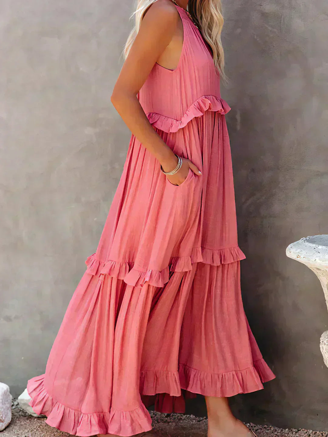 Courtney | Elegant Sleeveless Dress with Ruffles