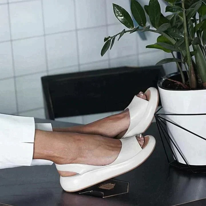 Luna | Women&