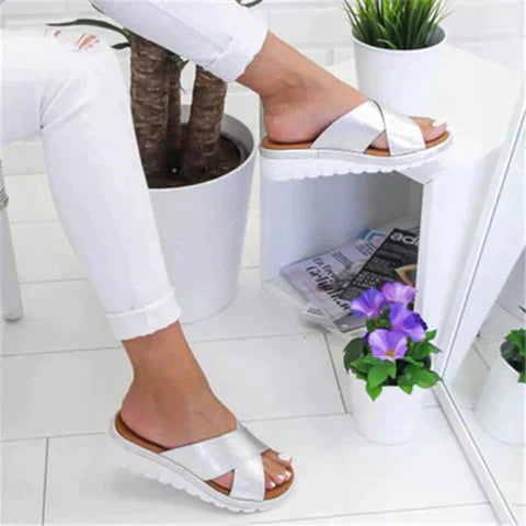 Lydia | Women&