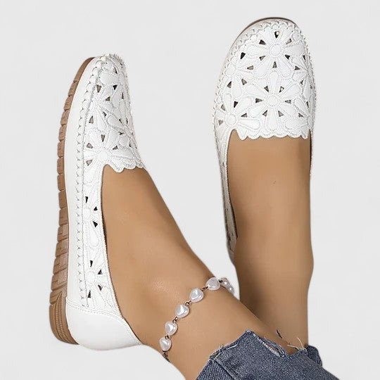 Lydia | Women&