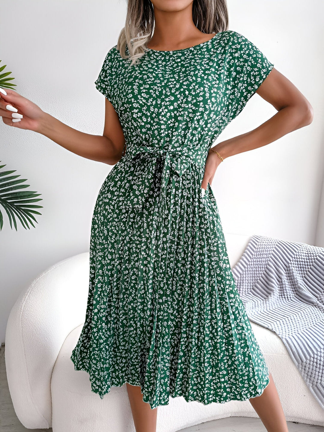 Jennifer | Flower Pleated Elegance Dress